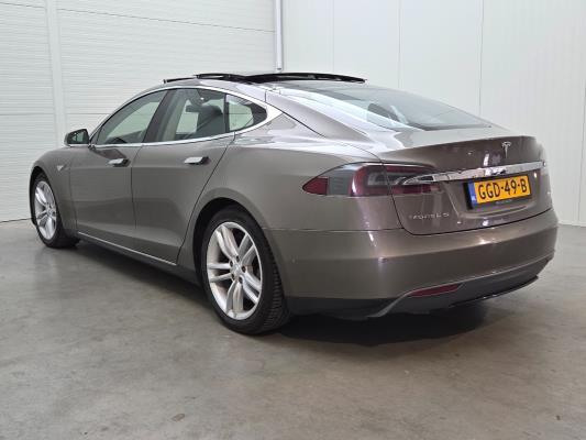 Tesla Model S Base 333pk 2015, GGD-49-B