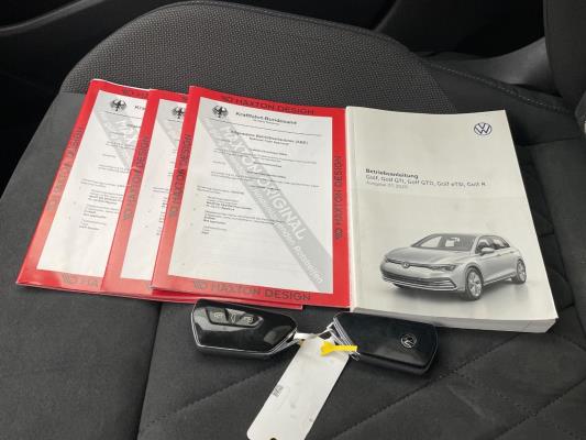 Volkswagen Golf eTSI Style 1.5 150pk 2020, X-368-TL