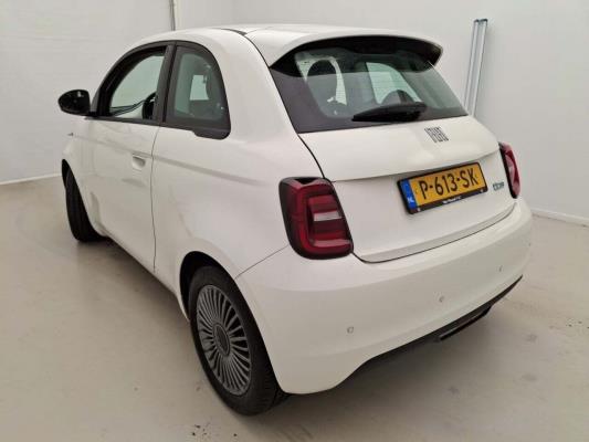 Fiat 500E Berlina Icon 42 kWh 118pk 2022 (Origineel-NL), P-613-SK