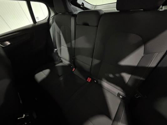 Volvo C40 Single Motor Core 69 kWh 238pk 2024 (Origineel-NL), X-458-RN
