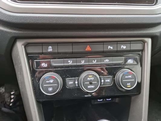 Volkswagen T-Roc Style 1.5 TSI 150pk 2022 (Origineel-NL), N-425-RL