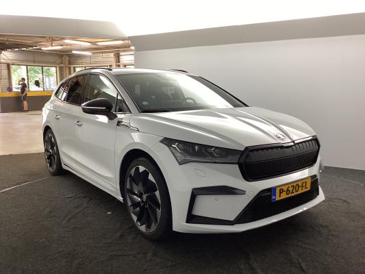 Škoda Enyaq iV 80 Sportline 204pk 2022 (Origineel-NL), P-620-FL
