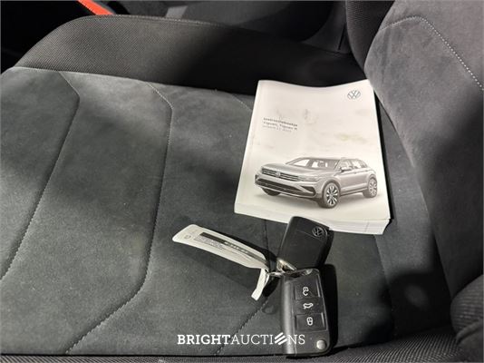 Volkswagen Tiguan Life 1.5 TSI 150pk 2022 (Origineel-NL), R-345-BZ