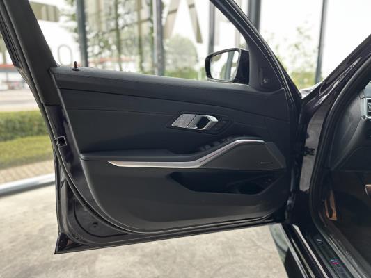 BMW M3 Competition xDrive G80 510pk 2025 (Origineel-NL) 3.699 KM, HBF-01-F Fabrieksgarantie