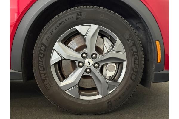 Ford Mustang RWD 75 kWh 2022 (Original-NL), P-598-LD