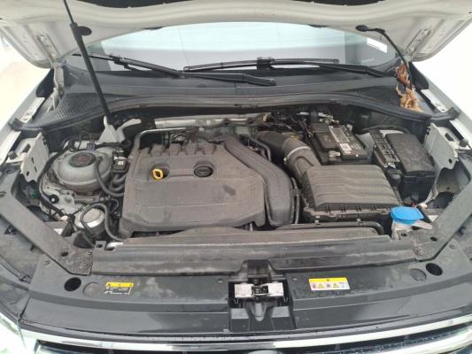 Volkswagen Tiguan R-Line 1.5 TSI 150pk 2021 (Origineel-NL), K-340-VD