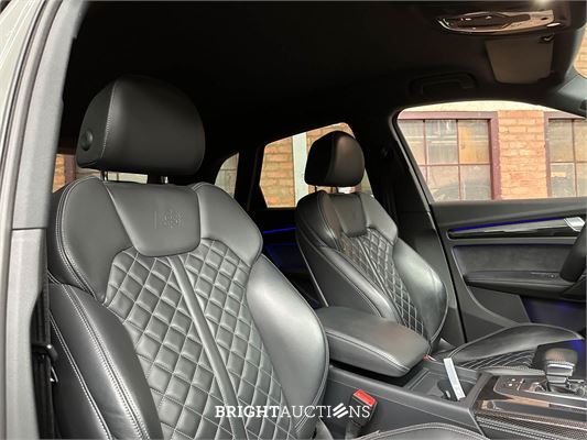 Audi Q5 2.0 TFSI Quattro Sport S Line Black Edition 252pk 2018 (Origineel-NL + 1e Eigenaar), TT-931-B
