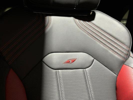 Bentley Bentayga 4.0 V8 S 549pk 2022 (Origineel-NL), P-719-VF