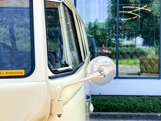 Volkswagen T1 Ambulance Transporter 1500-27 1965, BE-02-41