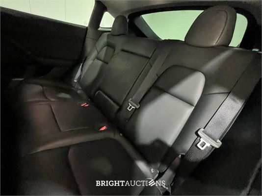 Tesla Model Y RWD 58 kWh 238pk 2022 (Origineel-NL), R-968-ZL
