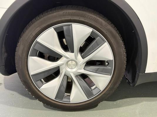 Tesla Model Y RWD 58 kWh 238pk 2023 (Origineel-NL), T-886-GX