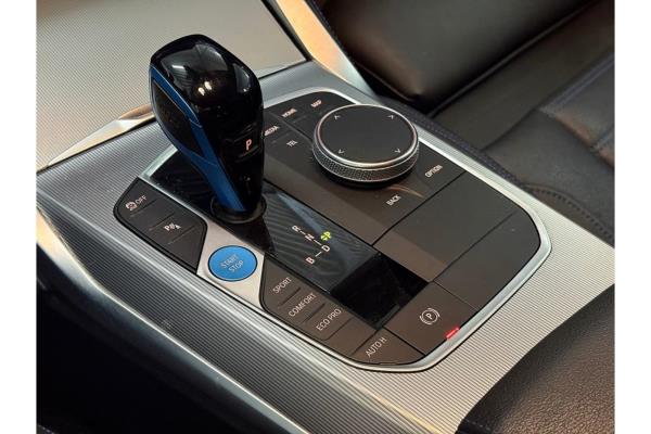 BMW i4 eDrive40 High Executive 84 kWh 340pk 2022 (Origineel-NL), P-888-HD