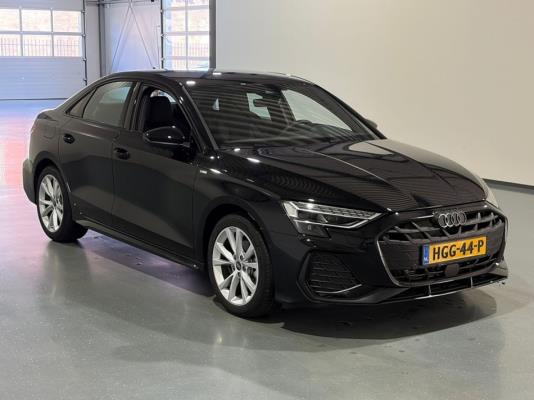 Audi A3 Limousine 30 S edition TFSI 116pk 2025 (Origineel-NL), HGG-44-P