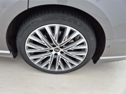 Audi A8 60 E TFSI Quattro 476pk 2023 (Origineel-NL), S-092-LX