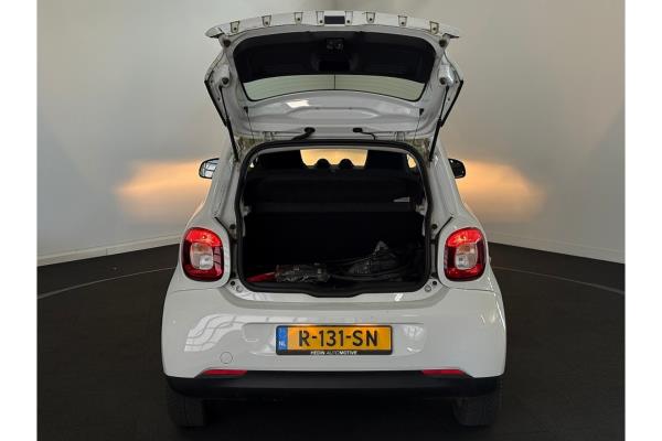 smart Forfour EQ Essential 18 kWh 82pk 2022 (Origineel-NL), R-131-SN