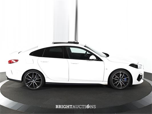 BMW 220i Grand Coupe Exe-Edition 178pk 2022 (Origineel-NL) 2-Serie, N-931-XZ