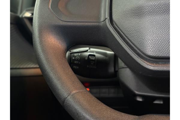 Peugeot 208 Like 1.2 PureTech 74pk 2022 (Origineel-NL), P-876-FX