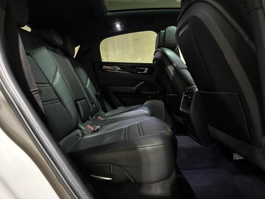 Porsche Cayenne Coupé 3.0 V6 E-Hybrid 462pk 2019 (Origineel-NL), G-145-HL