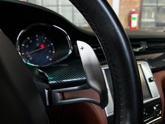 Maserati Quattroporte GTS 3.8 V8 531pk 2013 (CARBON) (29.000 KM)