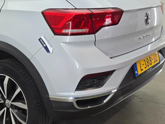 Volkswagen T-Roc Sport 1.5 TSI 150pk 2018, L-388-JZ