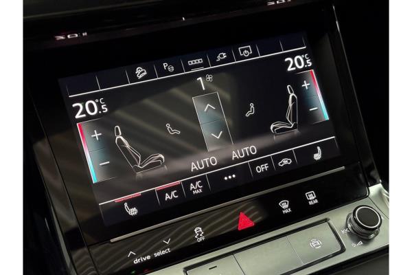 Audi Q8 e-tron 50 Advanced Edition Quattro 95 kWh 340pk 2023 (Origineel-NL), T-481-TT