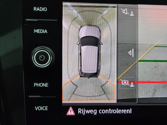 Volkswagen Tiguan ACT Highline Business R 1.4 TSI 150pk 2018 (Origineel-NL), SZ-423-K
