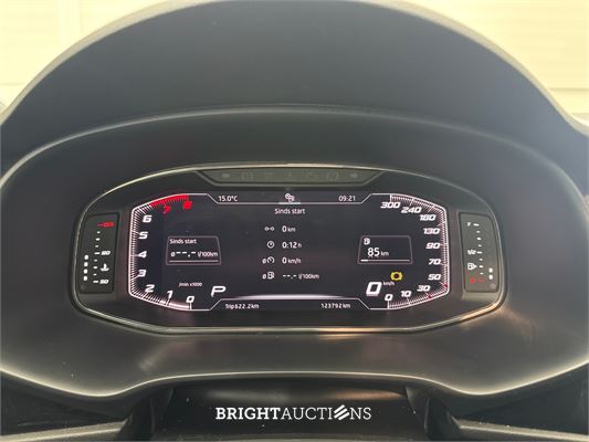 SEAT Leon ST 4DRIVE CUPRA Ultimate Edition 2.0 TSI 301pk 2020, X-831-JL