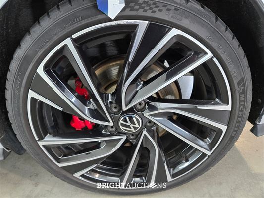 Volkswagen Golf GTI 2.0 TSI 245pk 2020, L-810-HX