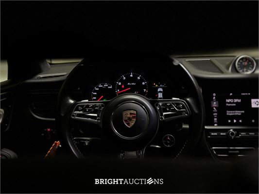 Porsche Macan Turbo 2.9 V6 441pk 2020, J-177-TT