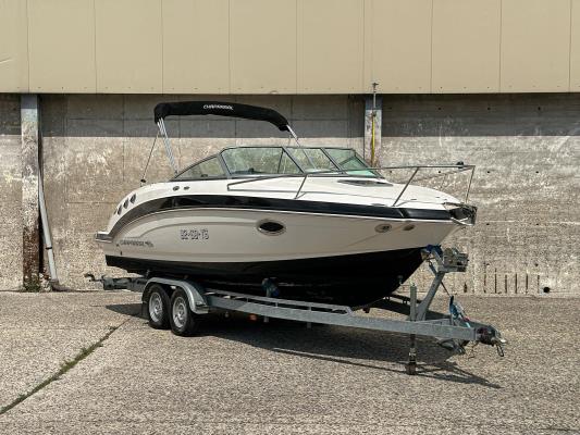 Chaparral 225 SSi Sportboot / Speedboot met Kajuit, MerCruiser 300pk – 2012