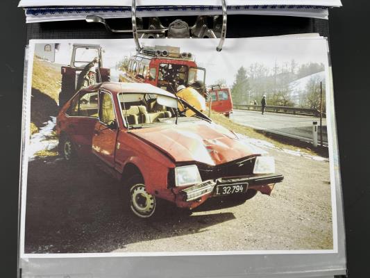 Land Rover 109 Series II (BRANDWEER) 78pk 1969, AM-25-29