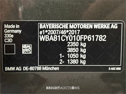 BMW 330e Touring 292pk 2023 (Origineel-NL) 3-Serie, T-265-ND