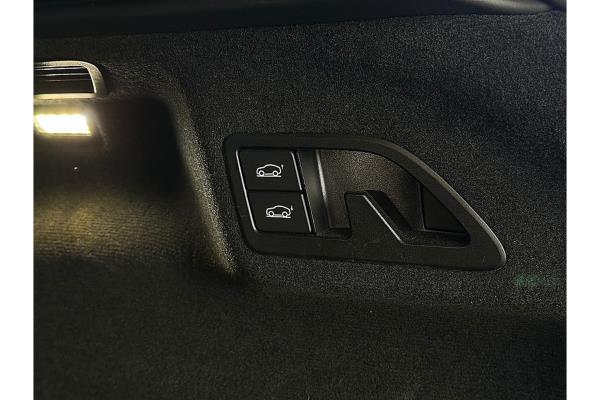 Lotus Eletre EDS 450 4WD 112 kWh 2023 (Origineel-NL), X-425-NF