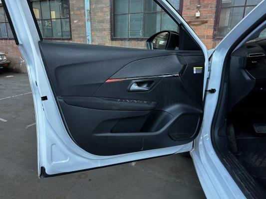 Peugeot e-208 EV Active Pack 50 kWh 136pk 2022 (Origineel-NL+1e eigenaar), P-507-VH