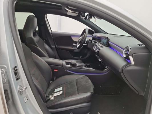 Mercedes-Benz A 180 Solution AMG 136pk 2021 (Origineel-NL) A-klasse, K-184-BL