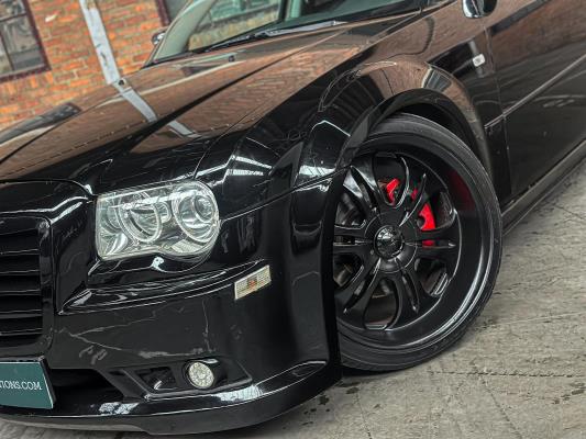 Chrysler 300C HEMI 5.7 V8 340PK 2005 