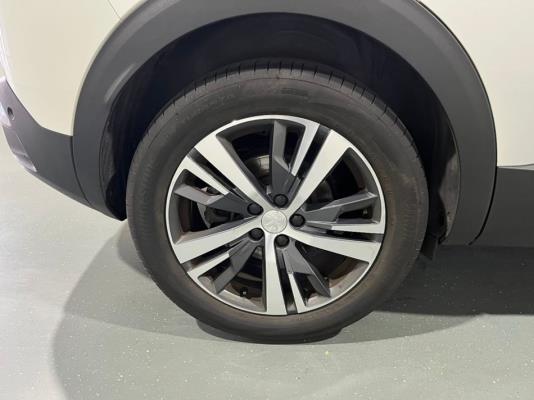 Peugeot 3008 Allure Pack Business 1.2 PureTech 131pk 2022 (Origineel-NL), P-263-PS
