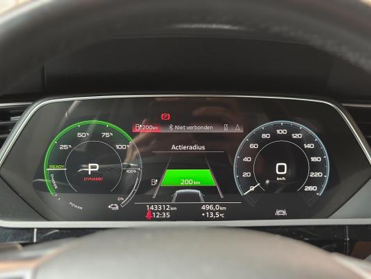 Audi E-tron 50 quattro Business edition 71 kWh 313pk 2020 (Origineel-NL+ 1e eigenaar), J-695-PX