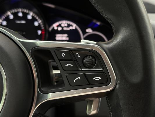 Porsche Cayenne E-Hybrid Platinum Edition 3.0 V6 462pk 2023 (Origineel-NL), NL-kenteken