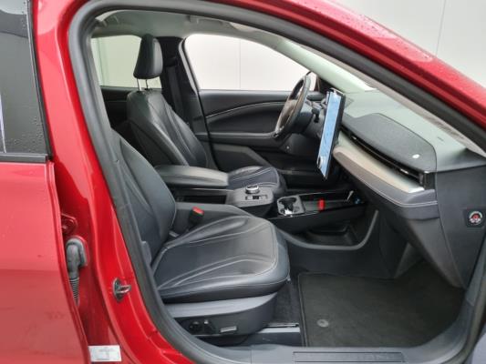 Ford Mustang Mach-E RWD 75 kWh 258pk 2021 (Origineel-NL), L-770-HT