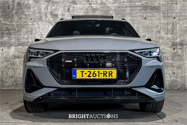 Audi e-tron Sportback 50 S edition Quattro 71 kWh 313pk 2021, T-261-RR