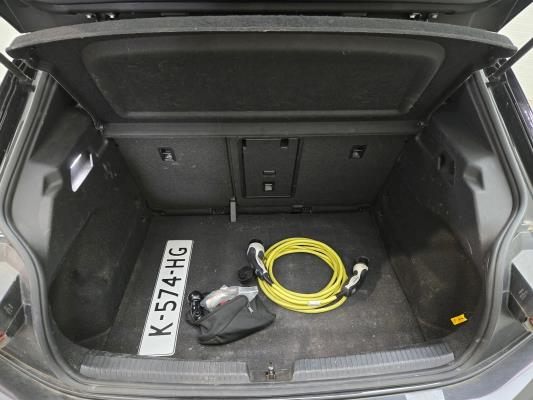 Volkswagen ID.3 First Plus 58 kWh 204pk 2020 (Origineel-NL), K-574-HG
