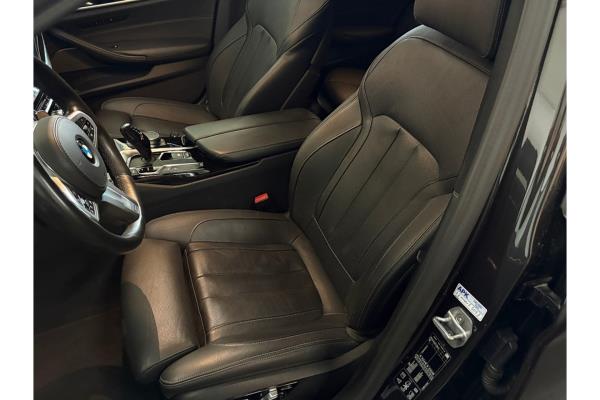 BMW M550d xDrive 5 Serie High Executive 399pk 2019 5-Serie, R-967-HZ
