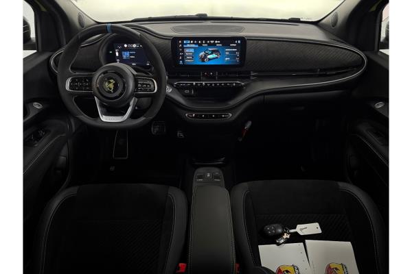 Fiat 500 Abarth Turismo 42 kWh 155pk 2025 (Origineel-NL), JPF-65-P