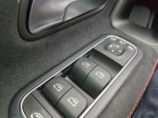 Mercedes-Benz A250 Premium Plus 224pk 2018 A-klasse, K-618-RF