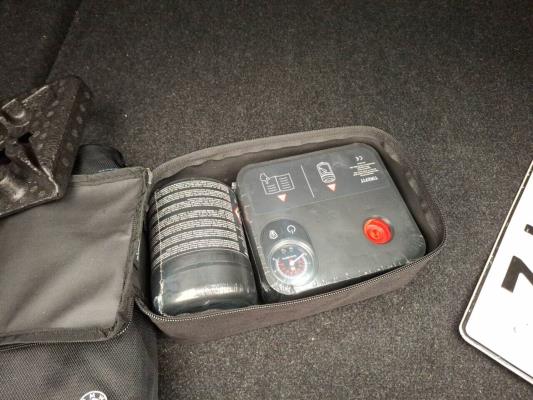 Bmw 318i Business ED 156pk 2022 (Origineel-NL) 3-Serie, P-897-FZ