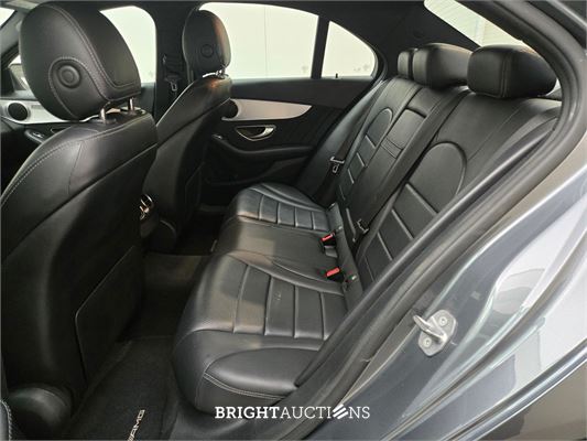 Mercedes-Benz C180 Business Solution AMG Plus Upgrade Edition 157pk 2018 (Origineel-NL) C-klasse, TH-060-P