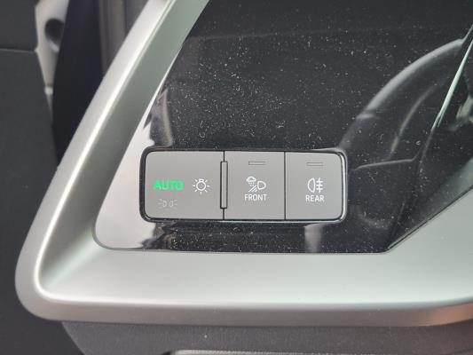 Audi A3 Limousine 35 S edition TFSI 150pk 2022 (Origineel-NL), P-443-PG