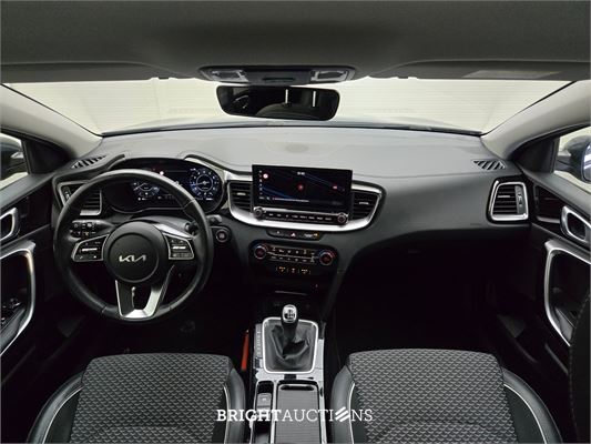 Kia Ceed Sportswagon DynamicPlusLine 1.5 T-GDi 161pk 2023 (Origineel-NL), S-746-XT