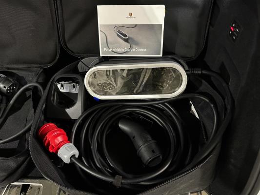 Porsche Cayenne 3.0 E-Hybrid Platinum Edition 462pk 2022, X-844-ZG